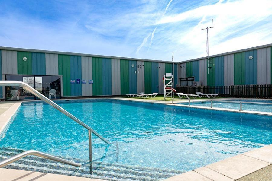 2Br-Sleeps6-Wifi-Freeparking-Holidaypark Clacton-on-Sea Exterior foto